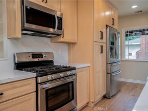 442 Saint Augustine Avenue, Claremont CA 91711
