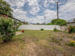 442 Saint Augustine Avenue, Claremont CA 91711