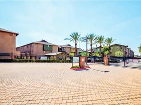 713 S Azusa Avenue A, Azusa CA 91702