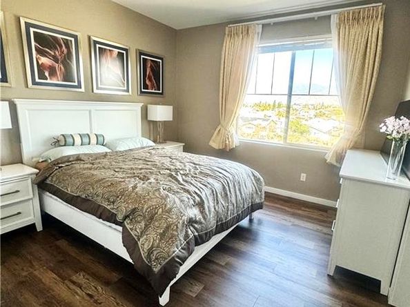 713 S Azusa Avenue A, Azusa CA 91702