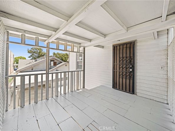 909 N. Stoneman Ave, Alhambra CA 91801