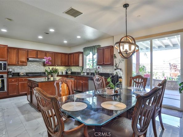 15474 Petunia Street, Fontana CA 92336