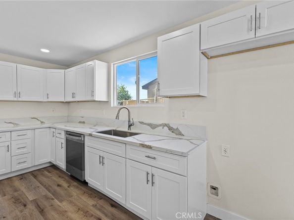 323 Fanshaw Avenue, Pomona CA 91767