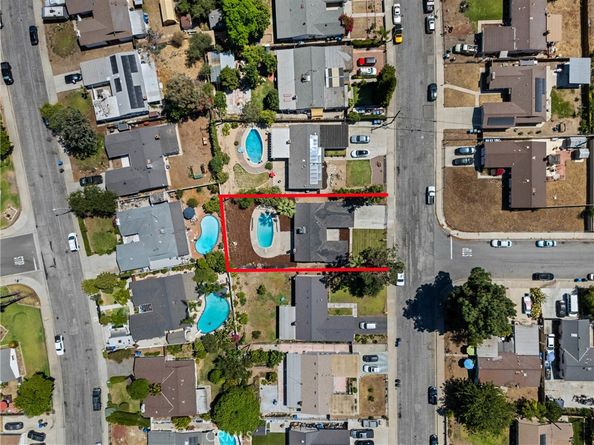 323 Fanshaw Avenue, Pomona CA 91767