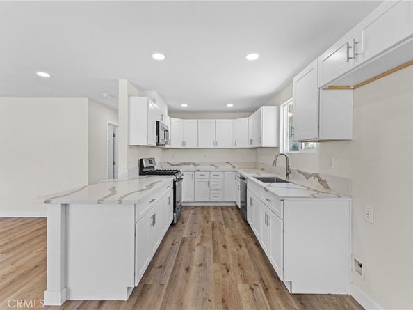 323 Fanshaw Avenue, Pomona CA 91767