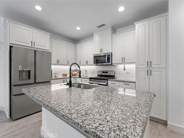 3591 E Moonlight Street 21, Ontario CA 91761