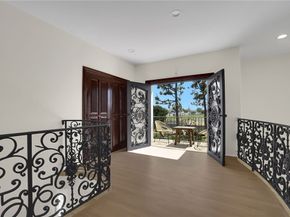 8906 Yorktown Avenue, Los Angeles CA 90045