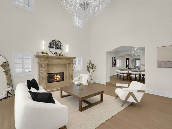 8906 Yorktown Avenue, Los Angeles CA 90045
