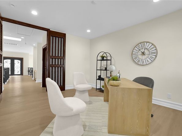 8906 Yorktown Avenue, Los Angeles CA 90045