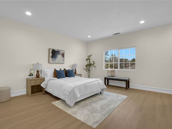 8906 Yorktown Avenue, Los Angeles CA 90045