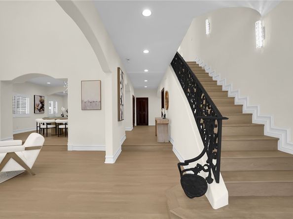 8906 Yorktown Avenue, Los Angeles CA 90045