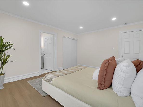 8906 Yorktown Avenue, Los Angeles CA 90045