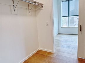 889 Francisco 2505, Los Angeles CA 90017