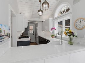 104 Onyx Avenue, Newport Beach CA 92662