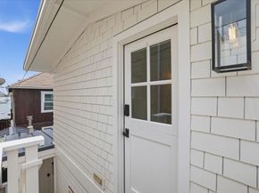 104 Onyx Avenue, Newport Beach CA 92662