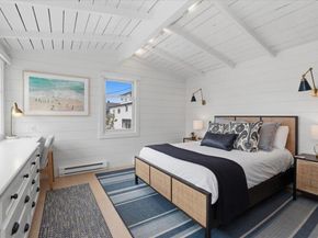 104 Onyx Avenue, Newport Beach CA 92662