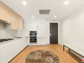 877 Francisco Street 508, Los Angeles CA 90017