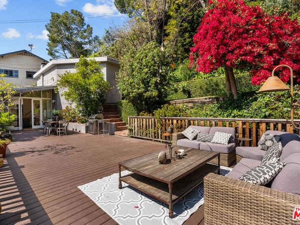 2402 Aspen Drive, Los Angeles CA 90068