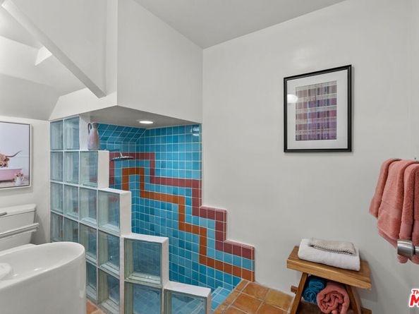 2402 Aspen Drive, Los Angeles CA 90068