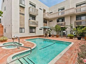 858 12th Street 4, Santa Monica CA 90403
