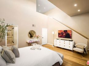 1128 15th Street 3, Santa Monica CA 90403