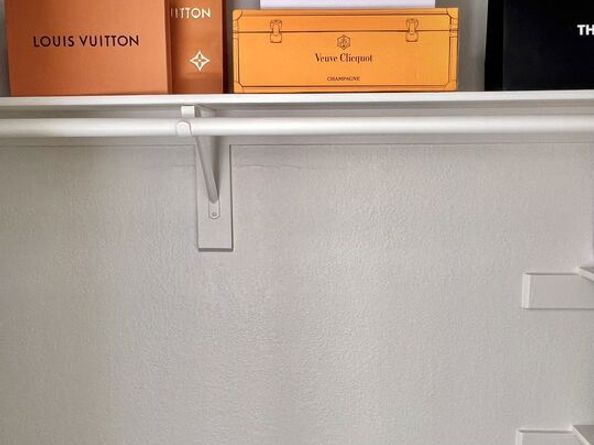 156 S Oak Knoll Avenue 101, Pasadena CA 91101