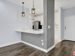 156 S Oak Knoll Avenue 101, Pasadena CA 91101