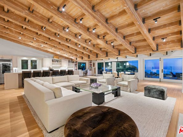 6453 Guernsey Avenue, Malibu CA 90265