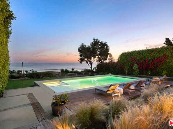 6453 Guernsey Avenue, Malibu CA 90265