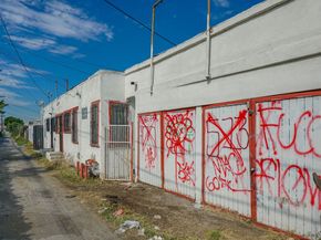 1462 W 53rd Street, Los Angeles CA 90062