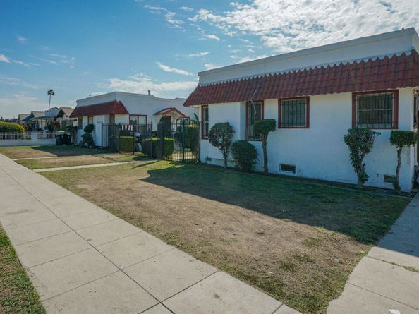 1462 W 53rd Street, Los Angeles CA 90062