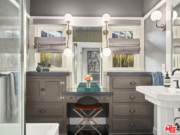 1528 N Curson Avenue, Los Angeles CA 90046