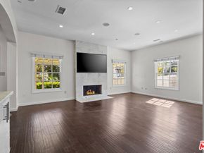 191 S Gardner Street, Los Angeles CA 90036