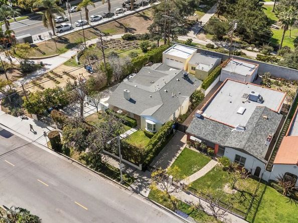 191 S Gardner Street, Los Angeles CA 90036