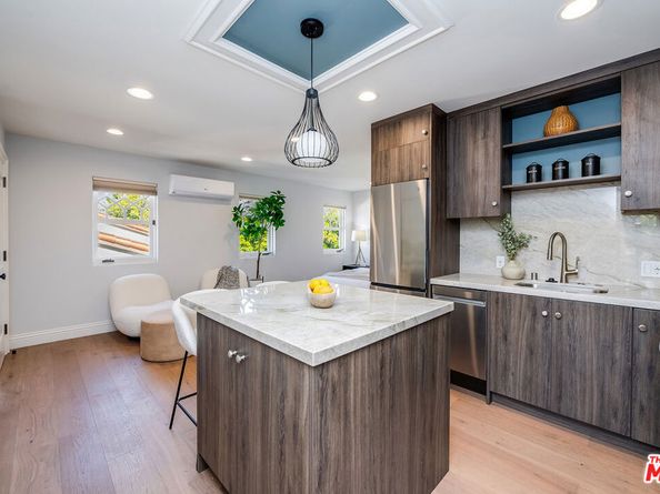 4359 Clybourn Avenue, Toluca Lake CA 91602