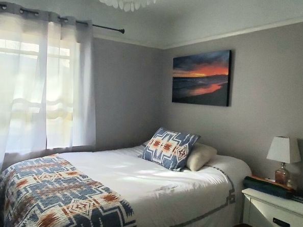 691 Santa Clara Avenue, Venice CA 90291