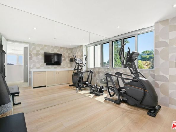 1550 Casale Road, Pacific Palisades CA 90272