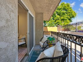 1125 Pico Boulevard 103, Santa Monica CA 90405
