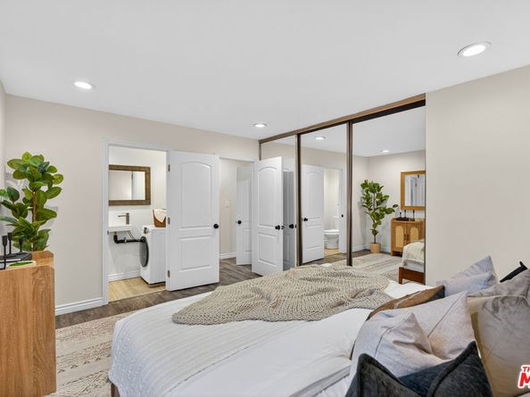 1125 Pico Boulevard 103, Santa Monica CA 90405