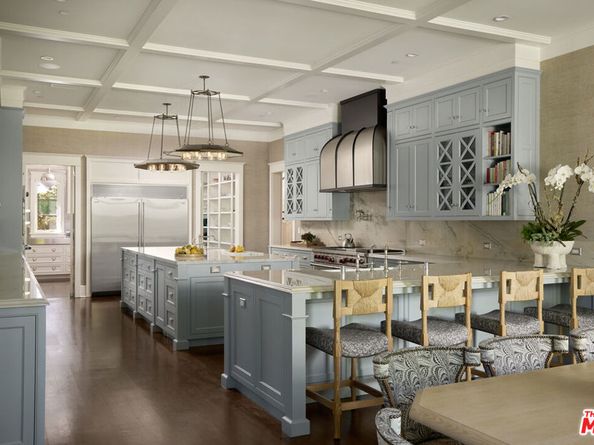 250 N Carolwood Drive, Los Angeles CA 90077