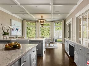 250 N Carolwood Drive, Los Angeles CA 90077