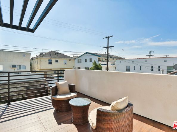 1622 S Mansfield Avenue, Los Angeles CA 90019