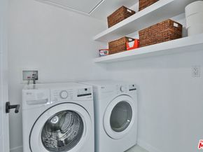 1622 S Mansfield Avenue, Los Angeles CA 90019