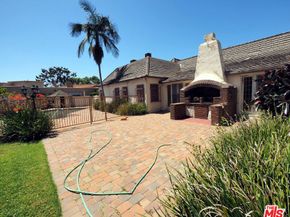 742 Schumacher Drive, Los Angeles CA 90048