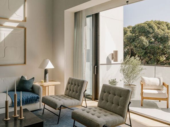 702 N Doheny Drive TH8, West Hollywood CA 90069