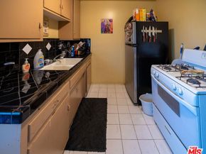 3514 Kinney Street, Los Angeles CA 90065