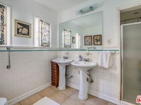 1342 Woodruff Avenue, Los Angeles CA 90024