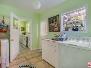 1342 Woodruff Avenue, Los Angeles CA 90024