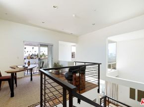 333 S Wilton Place 2, Los Angeles CA 90020