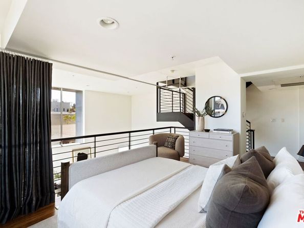 333 S Wilton Place 2, Los Angeles CA 90020